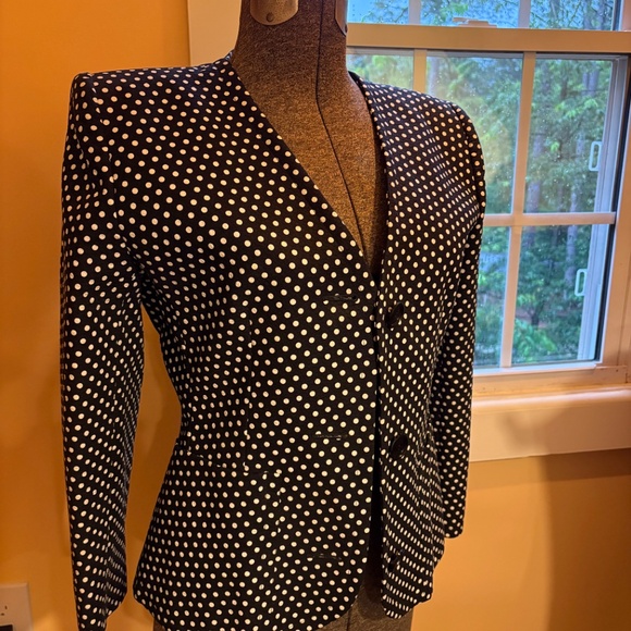 Givenchy Summer Suit - Picture 3 of 16